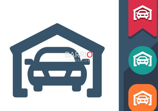 Garages / Parkings